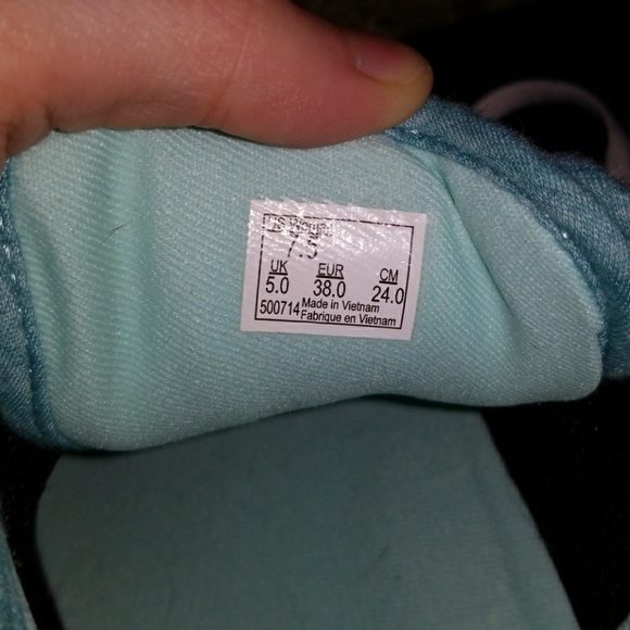 Women's vans - Picture 2 of 3